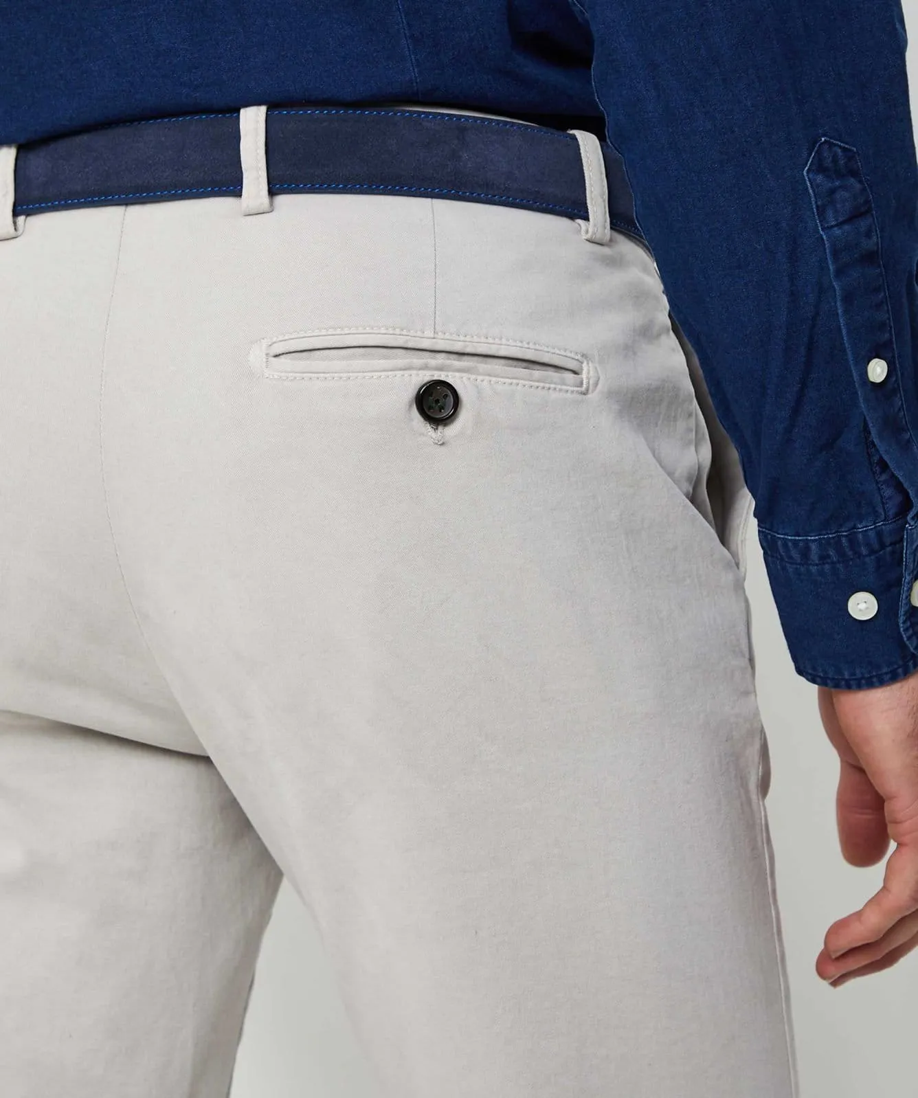 Baldessarini Sean Slim-Fit Chinos – Timeless Style Meets Comfort